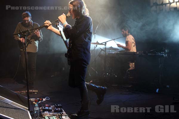 ESBEN AND THE WITCH - 2013-02-24 - PARIS - Point Ephemere - Rachel Anna Davies - Daniel Copeman - Thomas Fisher